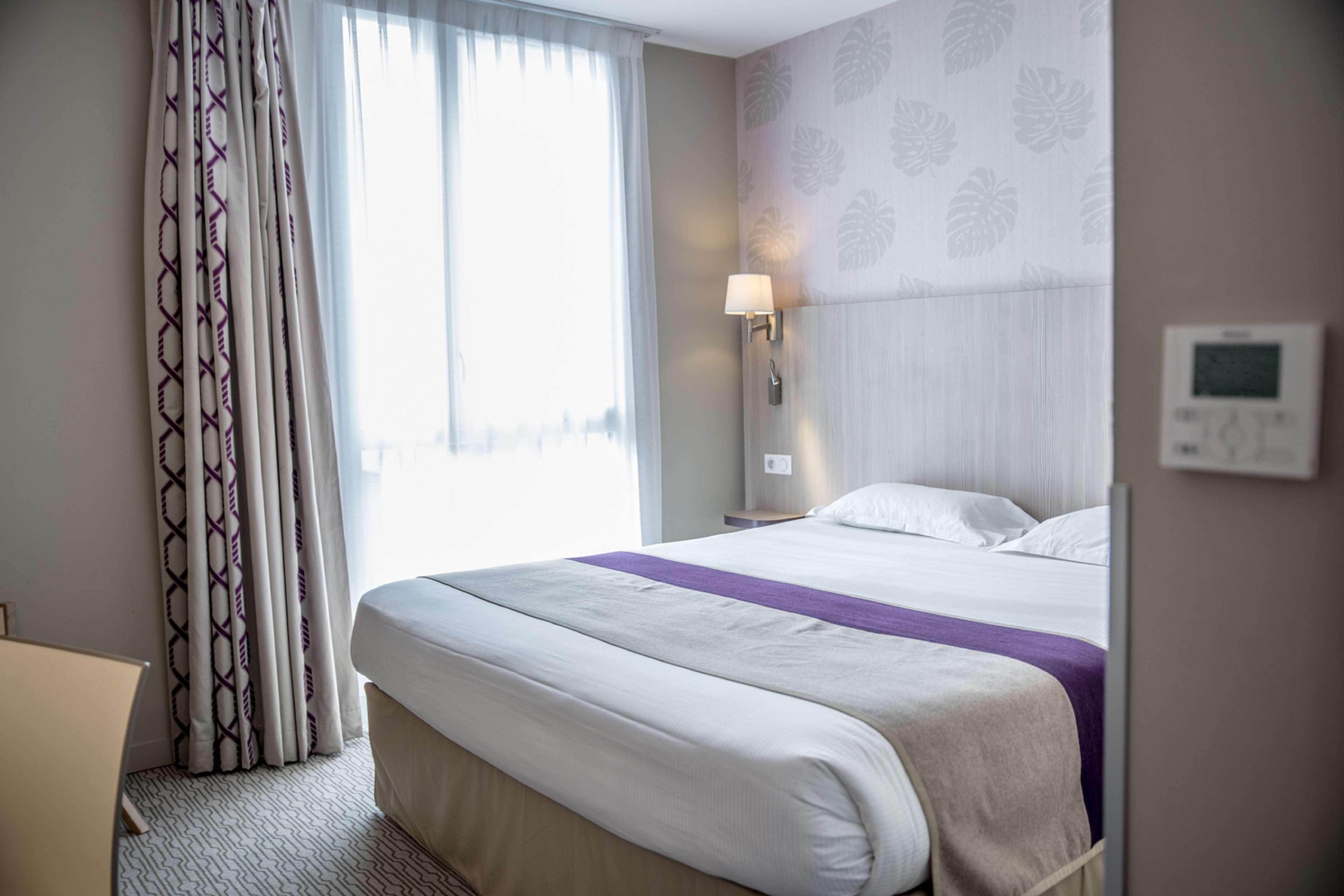 Hotel Kyriad Prestige 3*